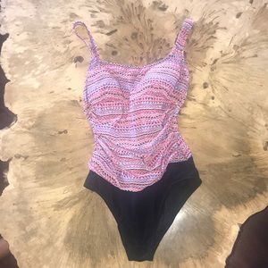 Girls one piece swimsuit